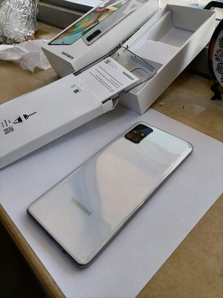Samsung A71 blanc