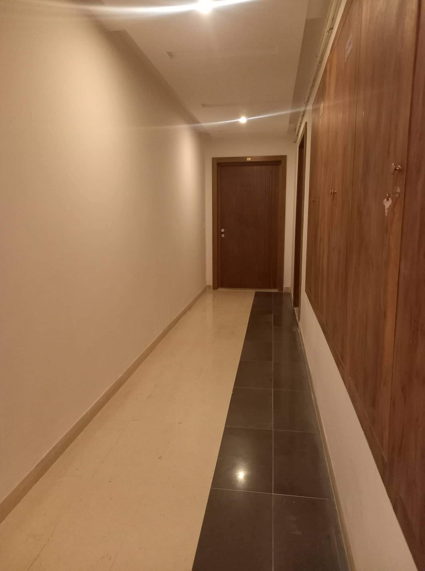 appartement (S+3) neuf à louer au 1er étage -immédiatement disponible – route El Ain KM 1.5