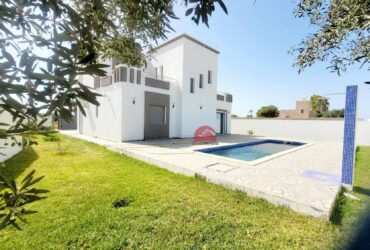 VILLA AVEC PISCINE À TEMLEL DJERBA MIDOUN ZA – RÉF V679