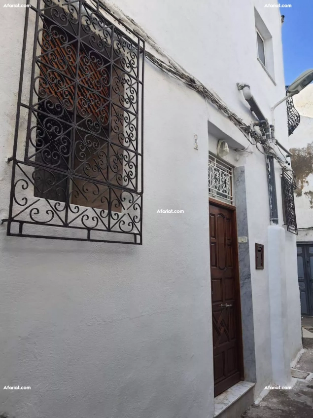 maison a vendre a beb laasal tunis